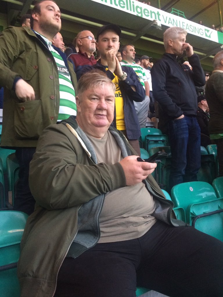 paultic73's tweet photo. @hoop72 the big mans back https://t.co/mHIMjAuT4f