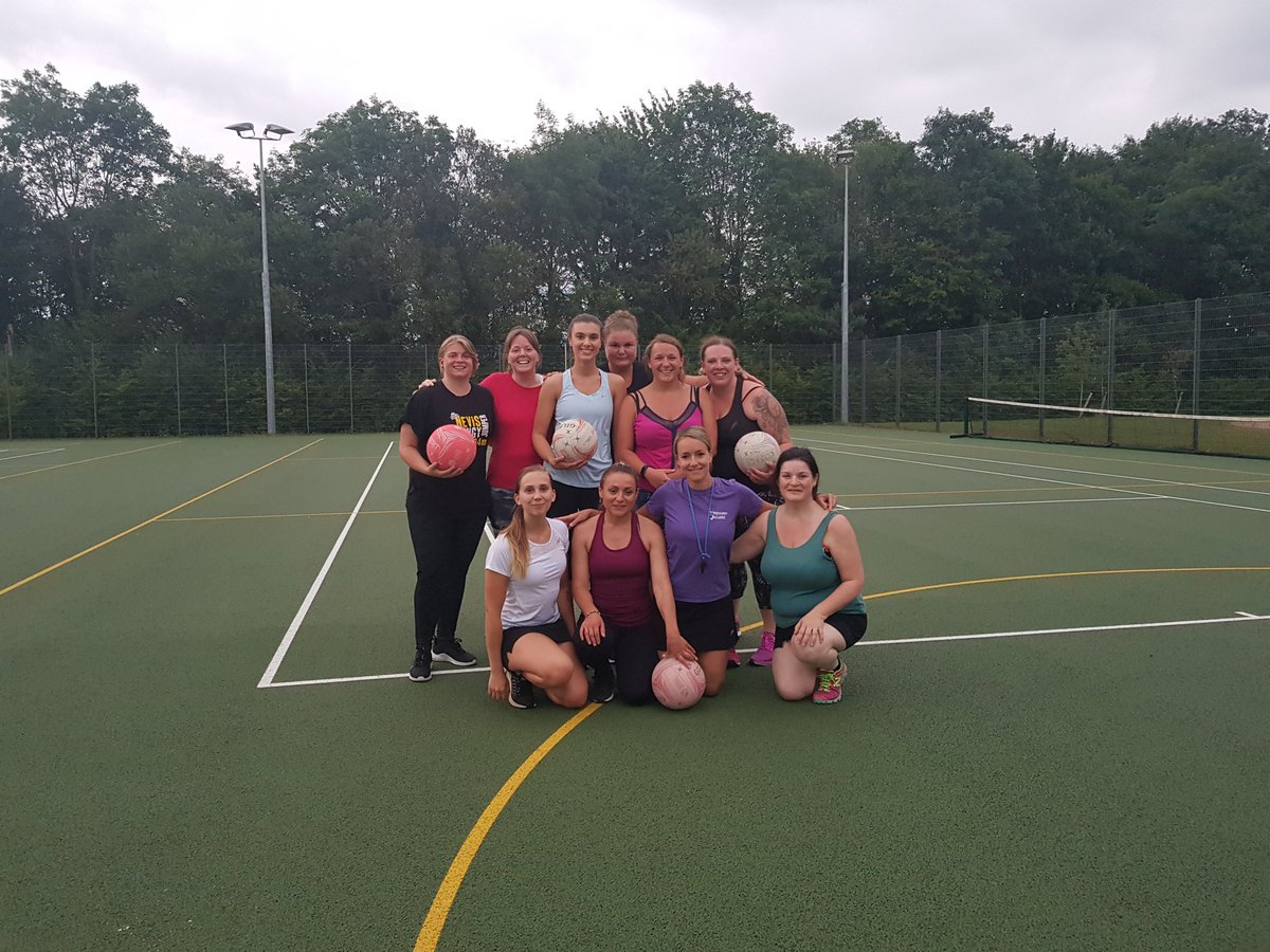 VickyCa43081695's tweet photo. CCA first netball practice. Thank you Lisa Beeson for your coaching https://t.co/jcBW10DVkg