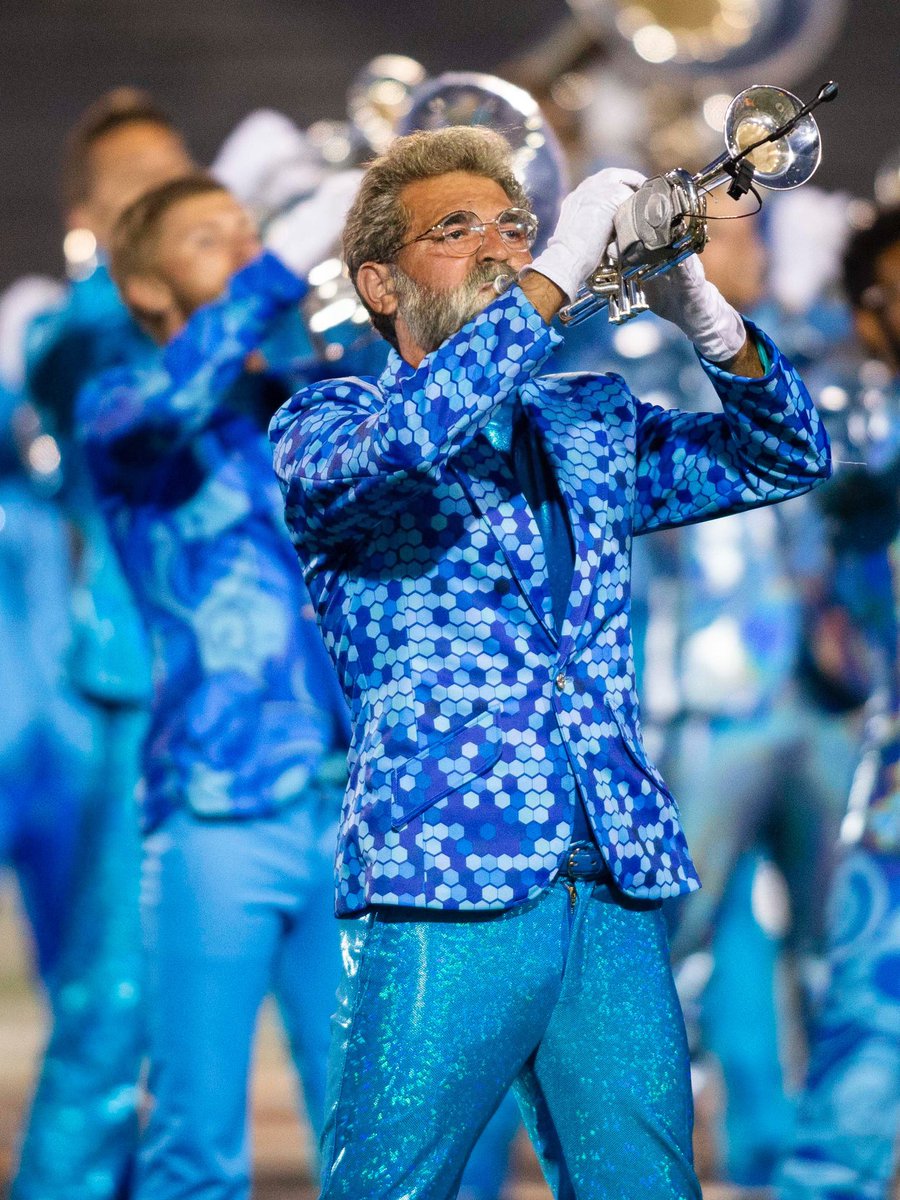 FloMarching's tweet photo. When DCI finally lifts the age limit 👴🏼👵🏼
#dci2060 https://t.co/q0htqxoOts