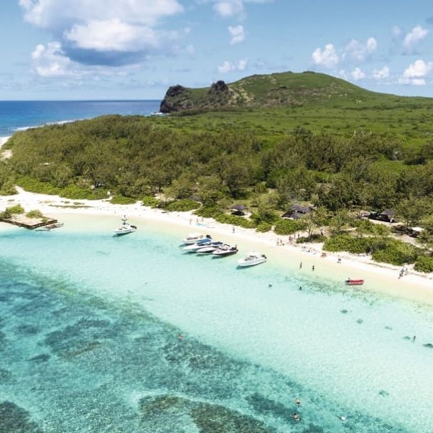 scbholidays's tweet photo. Have you ever been to Mauritius? It really is exquisite, a lush, tropical paradise. Have a look through some or our private villa's for your trip - https://t.co/y6WYL3QzPH
#mauritius #underwaterfall #tropical #island #beach #lush #beautiful #vacations #love #sea #holiday https://t.co/8ggdCNlscs