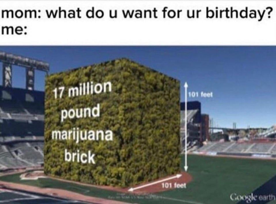 AllWeedMemes's tweet photo. #happybirthday  #weedmemes https://t.co/J7yH8GsOOb https://t.co/DU4qEe2J44
