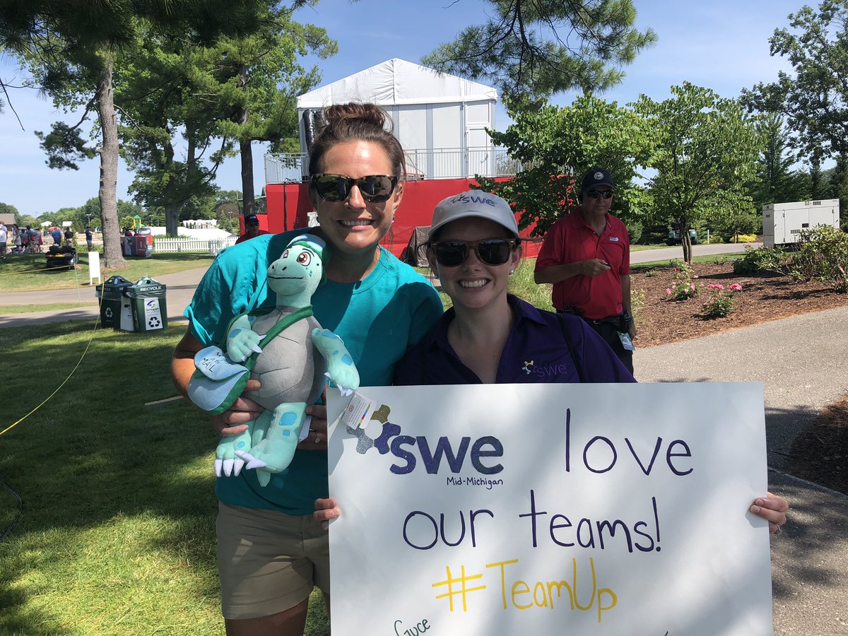 aschippert's tweet photo. Trey made some new friends! @mathinthemail @lpga #dowglbi @MidMichiganSWE https://t.co/mmAv6ObAl3