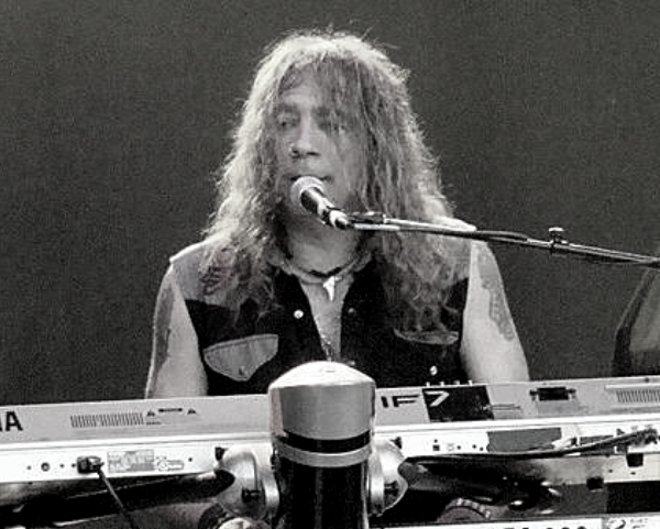 rocknpodexpo's tweet photo. GARY CORBETT RETURNS TO ROCKNPODEXPO #BrianForsythe #cinderella #convention #cyndilauper #danzig #DavidEllefson #eerievon #emplabelgroup #exodus #expo #fanexpo #garycorbett #jackgibson #kiss #Kix #LouGraham #megadeth #metal #MichaelSweet #music #nashville https://t.co/geLy50gNnK https://t.co/VXImq60yKp
