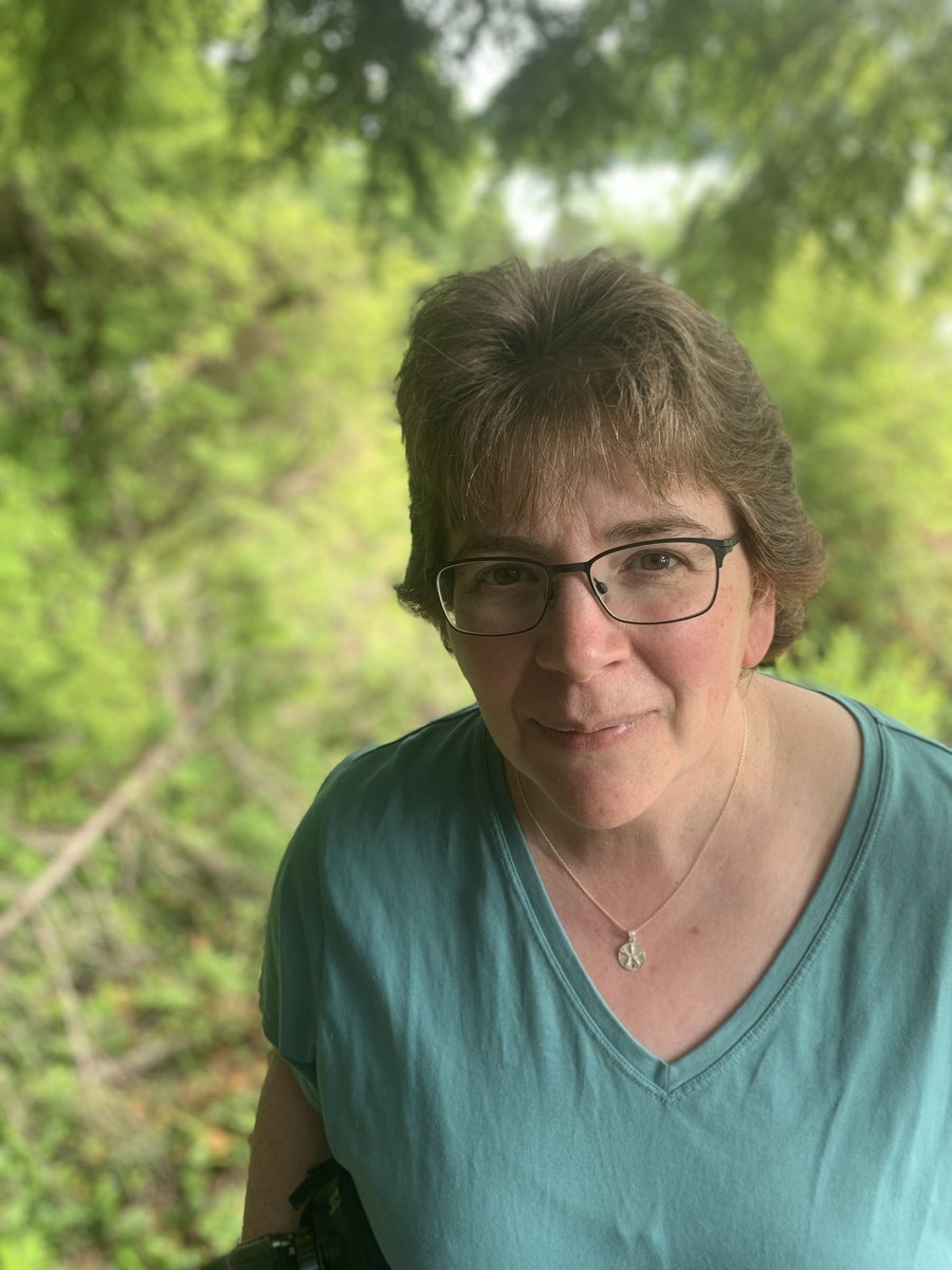 From her vibrant painted glassworks to coastal natural photography, Moyna MacIlroy is the creative force behind many of the captivating items on sale in the North Pacific Gift Shop. She is among several artists and artisans whose work we feature—take a look on your next visit!