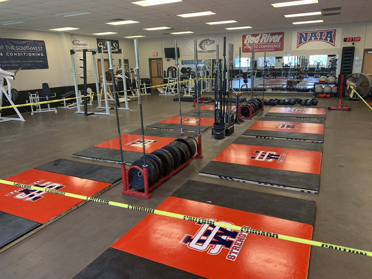 coachjessbecker's tweet photo. Making progress...
#MustangStrength https://t.co/qM7qWAa78Z