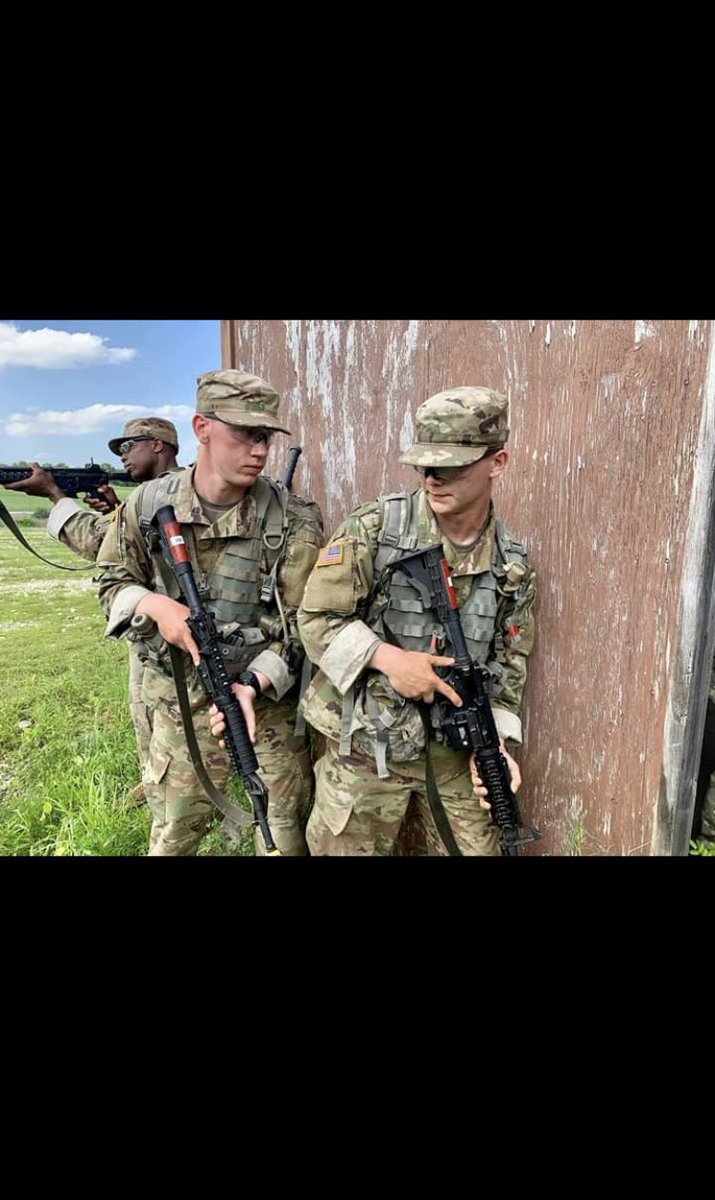 CameronBryce16's tweet photo. I’m a little late but ya boy made it through basic #12bravo https://t.co/EDpiS9EpV8