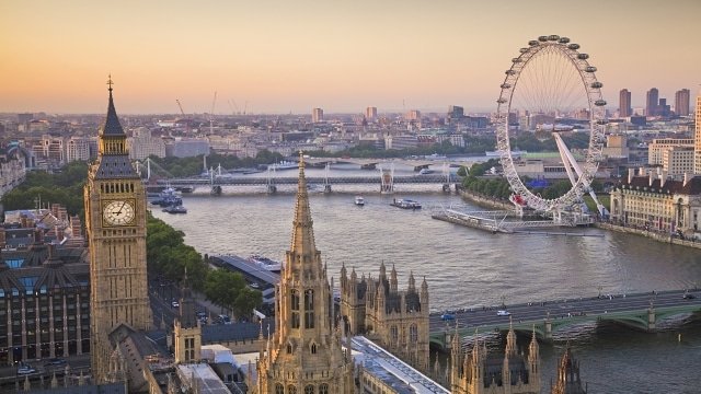 ChiBurn's tweet photo. Flight booked. See you in the fall London>Amsterdam>Spain https://t.co/SK60dPn1Pd