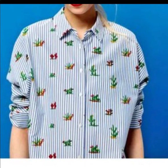 Shellie65722511's tweet photo. So good I had to share! Check out all the items I'm loving on @Poshmarkapp from @ForeverJaded93 @Lisa45015471 #poshmark #fashion #style #shopmycloset #levis #zara #merona: https://t.co/d67Hqx42Td https://t.co/dmKcb25emi