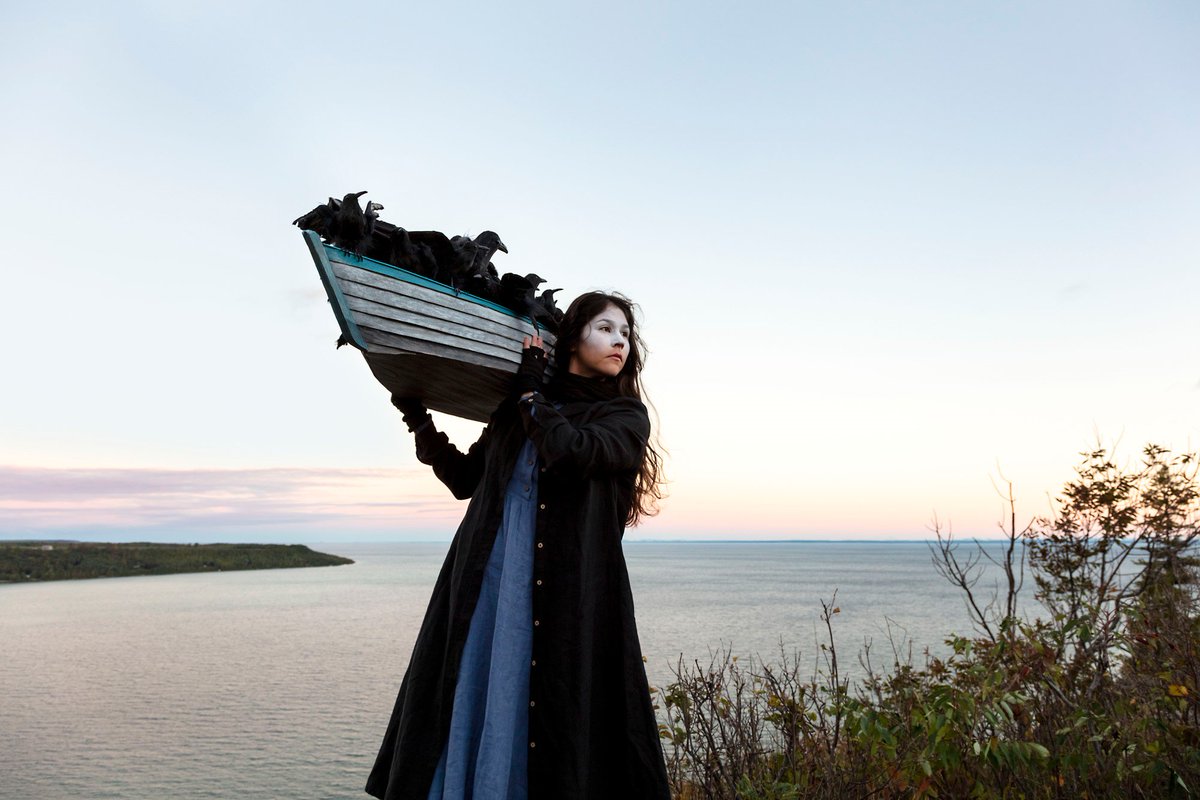 Luminato's tweet photo. In As Immense as the Sky, Meryl McMaster examines the overlapping cultures and histories of her Indigenous and European ancestors in performative self-portraits.  
@RICgallery until Aug 4

Free admission!
https://t.co/X7GZ5yeoR7 https://t.co/CjybzZFxt9
