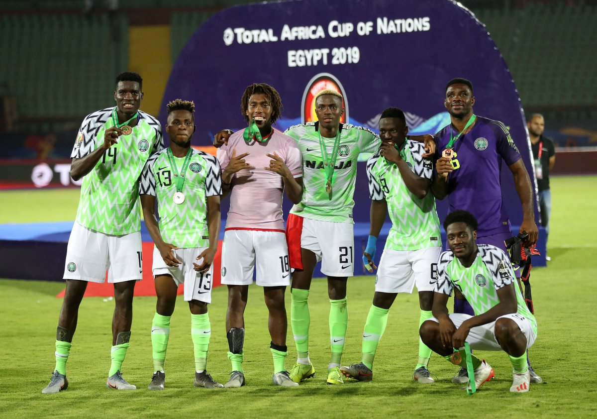 CAF_Online's tweet photo. Great effort throughout the tournament from the #SuperEagles 🦅

Massive team, massive fans. Thanks @NGSuperEagles 😎 https://t.co/pC8396O35D