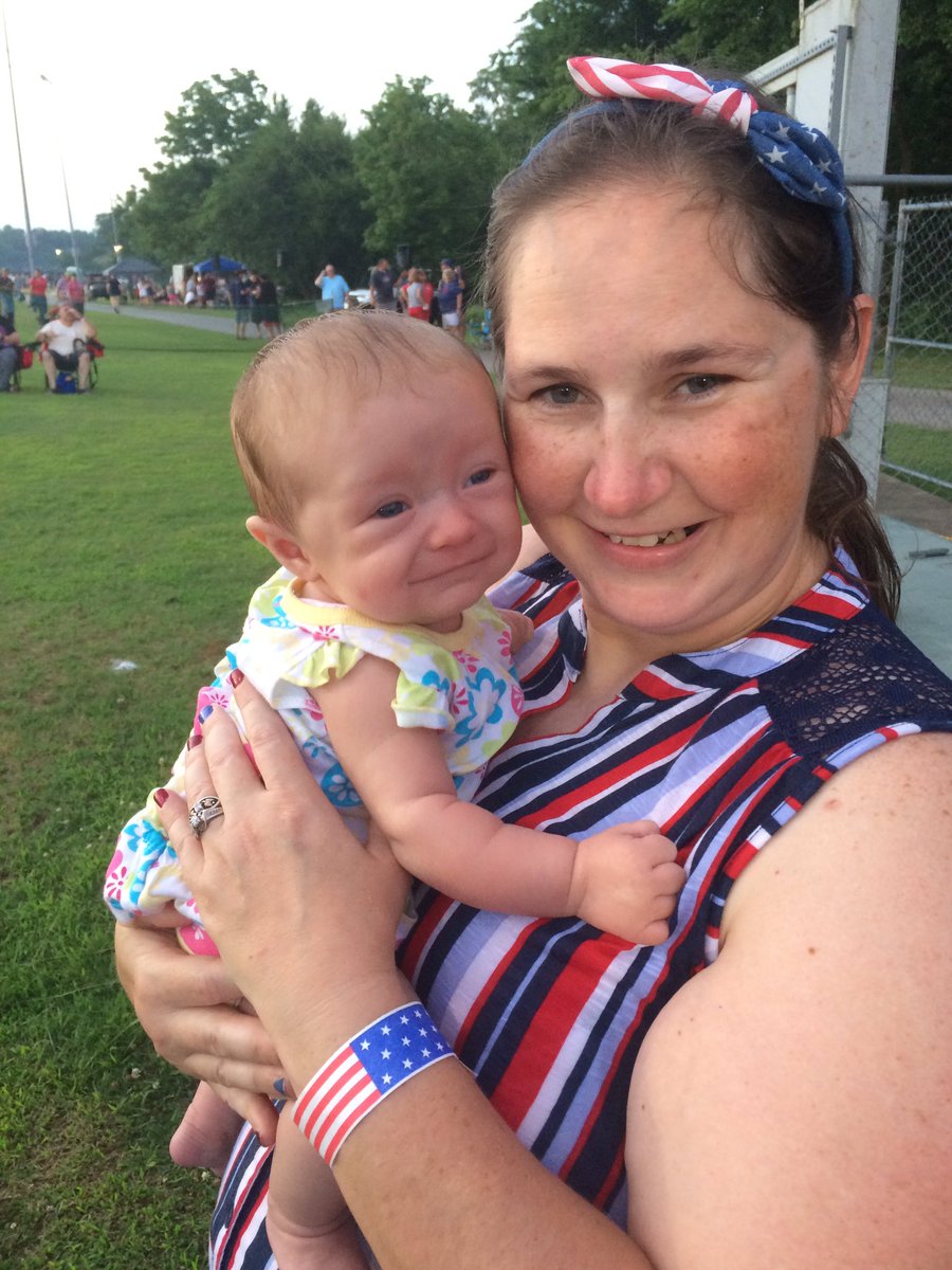 Idriasee's tweet photo. Love this baby girl. Ivory Rose such a happy baby. https://t.co/9GC0qkBnEJ
