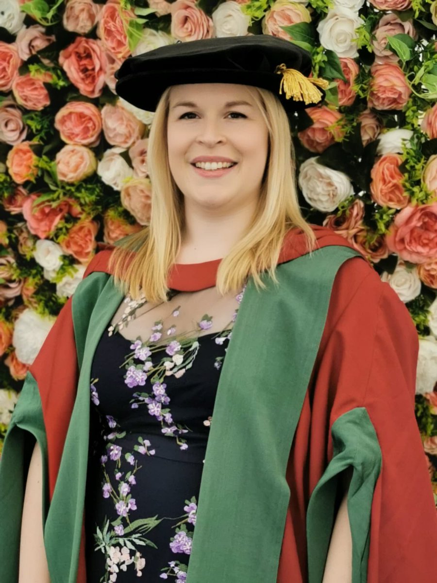 KatEales's tweet photo. Fantastic day graduating from my PhD @unibirm_MDS researching novel treatments for malignant brain tumours. And very fitting to be on glioblastoma awareness day too! Many thanks to @tennantlab #GBMDay #ACureCantWait @IMSR_UoB https://t.co/3n8beL3YsL
