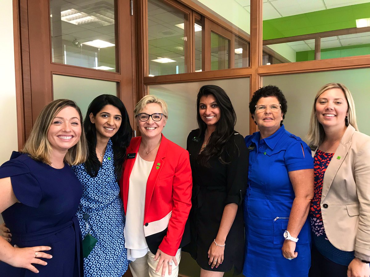 It was very nice to meet you <a href="/TaraLynnH_TD/">Tara-Lynn Hughes</a> ! Thank you for taking time out of your busy schedule to meet with us today! @ShaneKennedy_TD <a href="/AmandaO_TD/">Amanda O'Sullivan</a> <a href="/StephanieLuton/">Stephanie Luton</a> <a href="/WazhmaHamidi/">Wazhma Hamidi</a> <a href="/zedster67/">Zelia Dias</a> <a href="/TD_Canada/">TD (Canada)</a> #TDCorridor #weGOthis