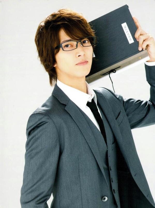 Twitter 上的 まっちゃん Com 丸に蔦 高校入学して 初の三者面談 いるかしら 会えるかしら 探そうかしら やまぴー櫻井ハルカ先生 山p 山下智久 櫻井ハルカ T Co Jmkwlq4yi9 Twitter