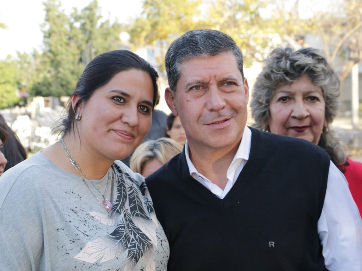 SergioGCasas's tweet photo. Este es el tiempo en el que todos tenemos que defender, las banderas de la #JusticiaSocial. En La Rioja hay futuro para vos, hay futuro para TOD☀️S. 
Gracias a los vecinos del B° Santa María Eufrasia y Julio Cesar Corzo, por el cariño.  

#TodosPorLaRioja https://t.co/dk5vjm3x5U