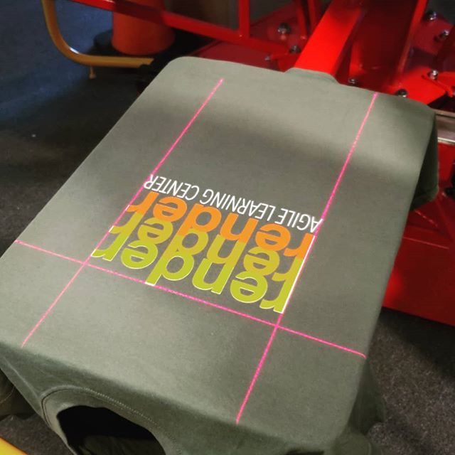 hueprints's tweet photo. #work #job #myjob #company #grind #dayjob #ilovemyjob #business #workinglate #computer #business #design #custom #tshirts #graphics #screenprint #largeformat #printing #versacamm #cmyk #apparel #customapparel #creative #banners #signs #smallbusiness #ryogram #screenprinting … https://t.co/XoxmHCJBrX