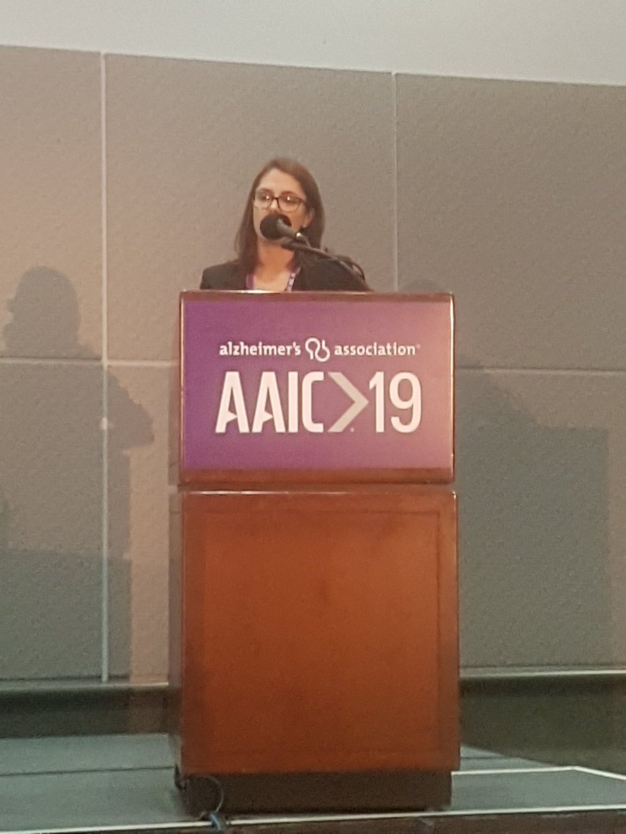 Roberta Diehl Rodriguez (@diehl_roberta) on Twitter photo Congratulations Laiss! A great talk about the results of Elsa-Brazil neuropsychological tests! <a href="/clausuemoto/">Claudia Suemoto MD PhD MSc</a> #AAIC2019 <a href="/alzassociation/">Alzheimer's Association</a> Congratulations Laiss! A great talk about the results of Elsa-Brazil neuropsychological tests! <a href="/clausuemoto/">Claudia Suemoto MD PhD MSc</a> #AAIC2019 <a href="/alzassociation/">Alzheimer's Association</a>