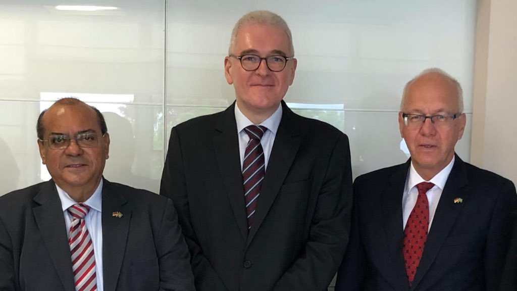 Hoje, com Emanoel Tourinho (reitor UFPA) e Georg Witschel (embaixador alemão), tratando do fortalecimento da cooperação acadêmica e o Fundo Amazônia. #DeputadoNilsonPinto #TrabalhoEmTodoOEstado