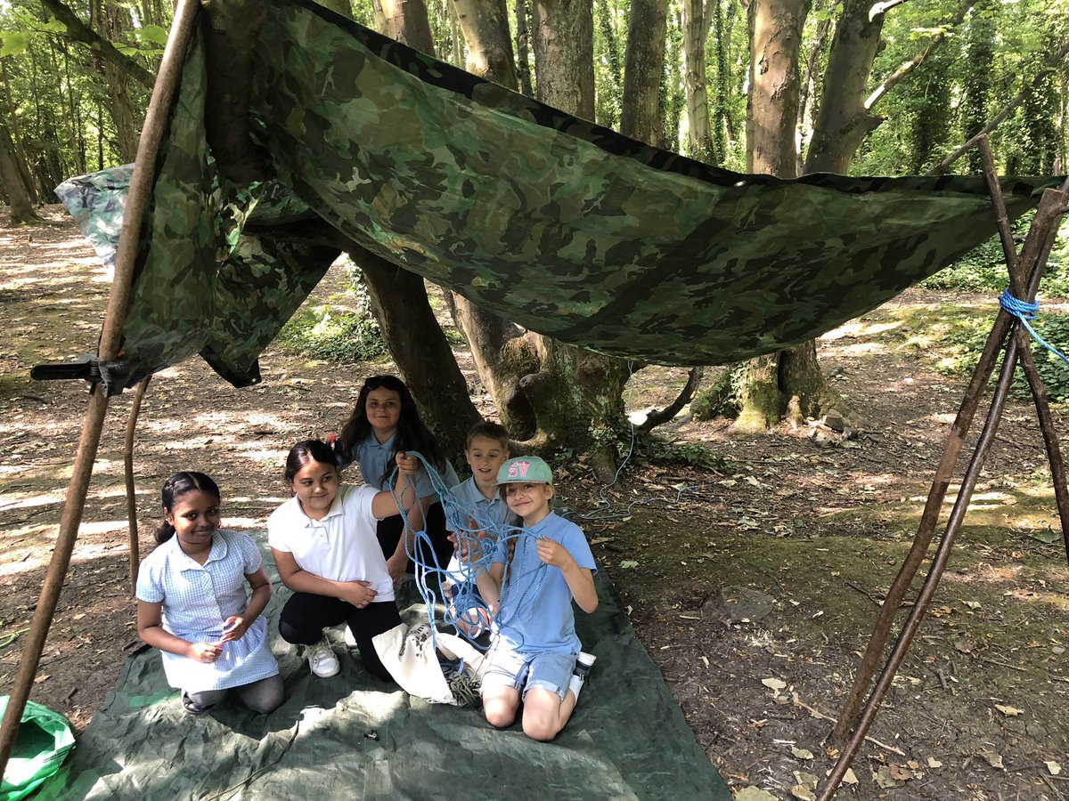 CBees_LPS's tweet photo. The children made some fantastic dens at Cosmeston on Tuesday https://t.co/0nqxXboFBA