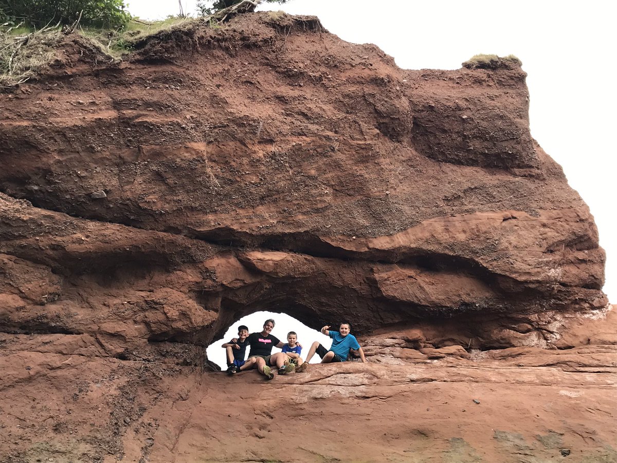CharaLarusic's tweet photo. Some fun adventures around the Five Islands Area - aka Waterfall Way #hikenovascotia #getoutdoors https://t.co/VCTejMH37S