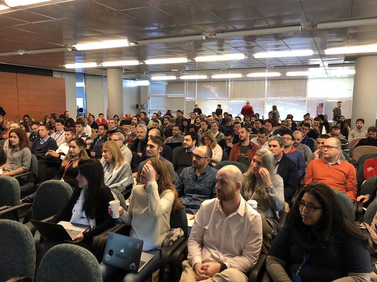 roman_zambrano's tweet photo. Genial haber estado hoy en nuestro evento anual con la Comunidad Técnica de @IBMArgentina , nuestro #TechSummit ...

Mucho contenido #OpenSource #DataScience #AI 

#OneIBM #ProudIBMers 

#QueNoSeCorte https://t.co/Bp0hQeeKbc