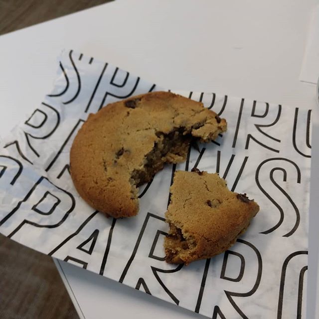 cookies_af's tweet photo. If sparrow made a straight chocolate chip cookie instead of the p-nut cookie it would be the perfect cookie.  But the P-nut is pretty good too.  #cookie @sparrowbakery https://t.co/LYVQCp3gDU https://t.co/HNOGa3qZAw