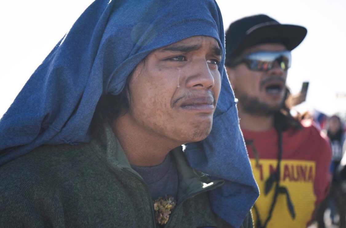 E ka lāhui aloha ē, e kuʻupau. E Kū Kiaʻi Mauna #WeAreMaunaKea #TMTShutdown #AoleTMT