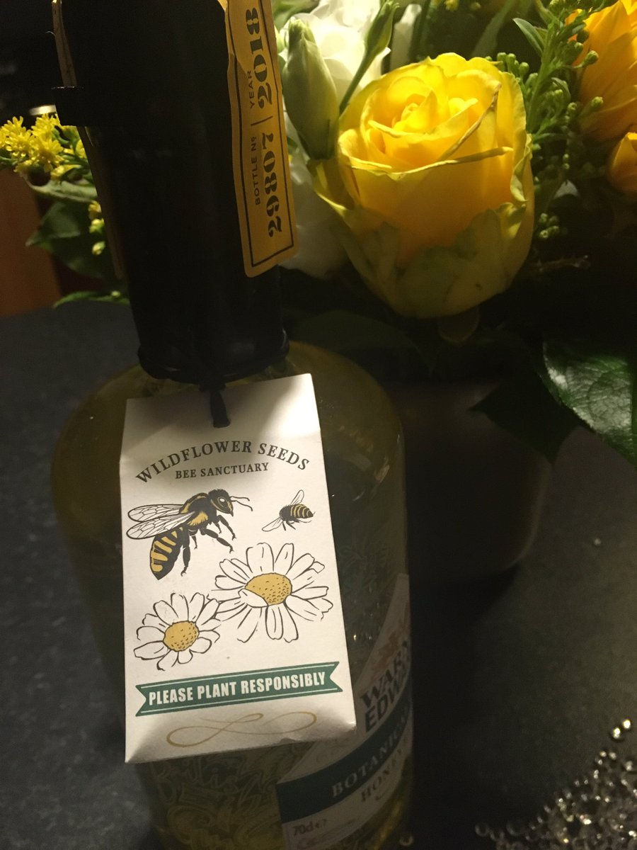 Sparkyparky82's tweet photo. I adore this @warnersgin Honeybee Gin with @The_RHS Wildflower Seeds #savingbees #warnergin #honeybees #birthdaygift #spoilt https://t.co/fpwwSoP8so