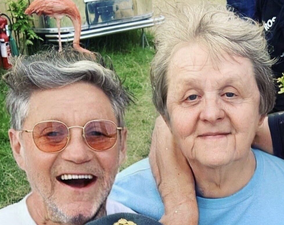 Lewis Capaldi (@lewiscapaldi) on Twitter photo i look like Paul McCartney if he was really ill i look like Paul McCartney if he was really ill