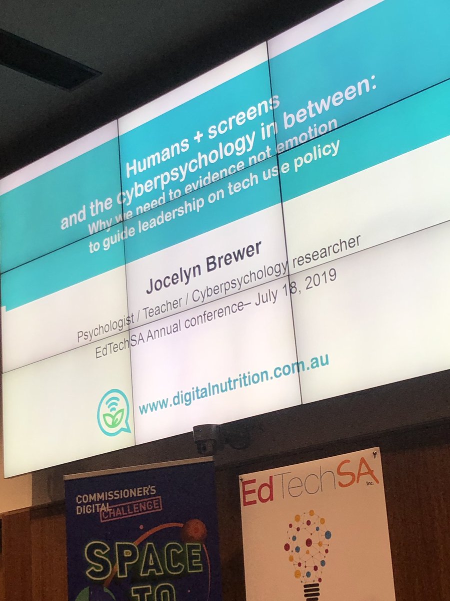 pkcc1's tweet image. Opening keynote Day 2 #edtechsa #stem500 #thinktechsa