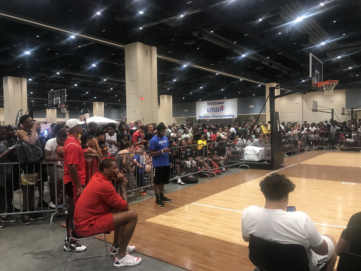 usbahoops's tweet photo. @carmeloanthony checking out #usbanationals2019 !  All sorts of big names have gathered here in Raleigh for the best youth basketball nationals in the country!  #usbahoops #usbanationals2019 https://t.co/yaEPWWzykH