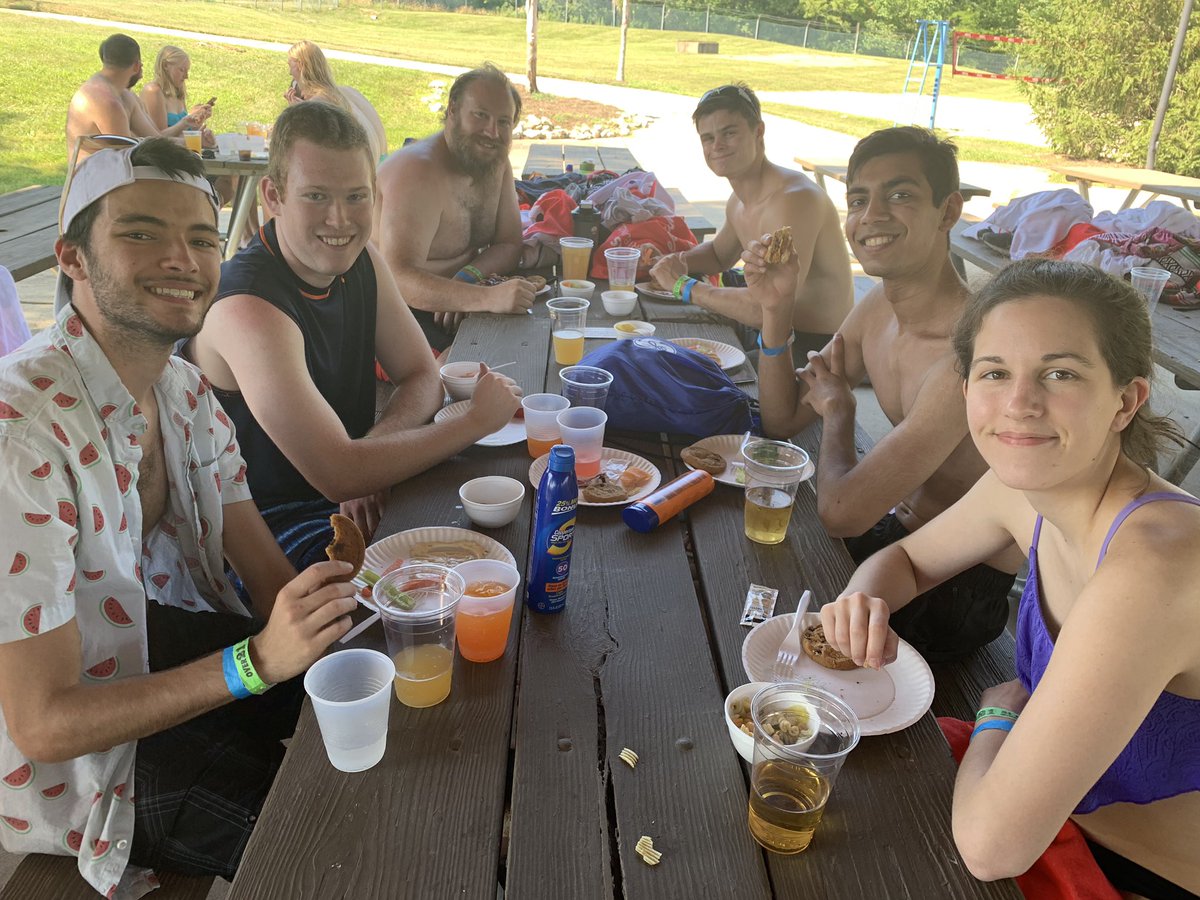 UCTribunal's tweet photo. Thank you all who came out to support our LUAU!!! If you have any comments or recommendations, feel free to reach out, your feedback is greatly appreciated! #ceas #ceastribunal #ceasluau #luau https://t.co/I57byszr2p