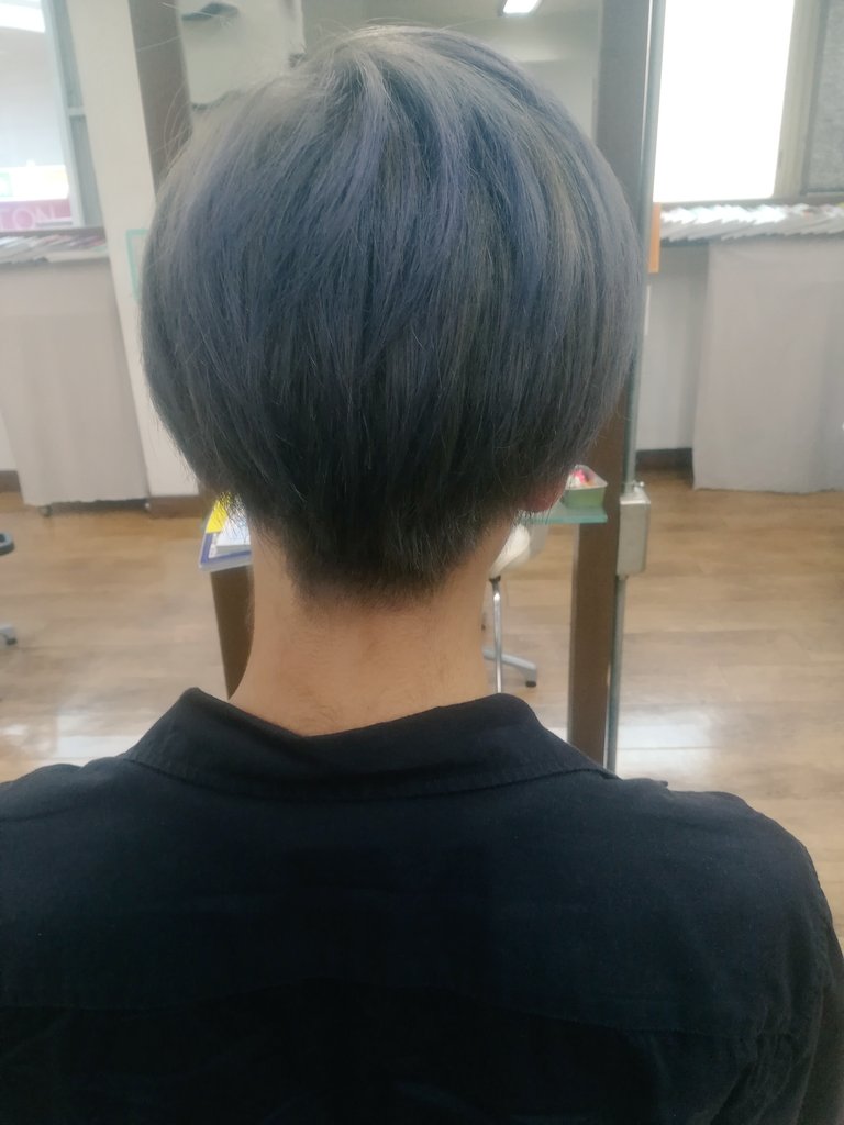 髪染めてみた