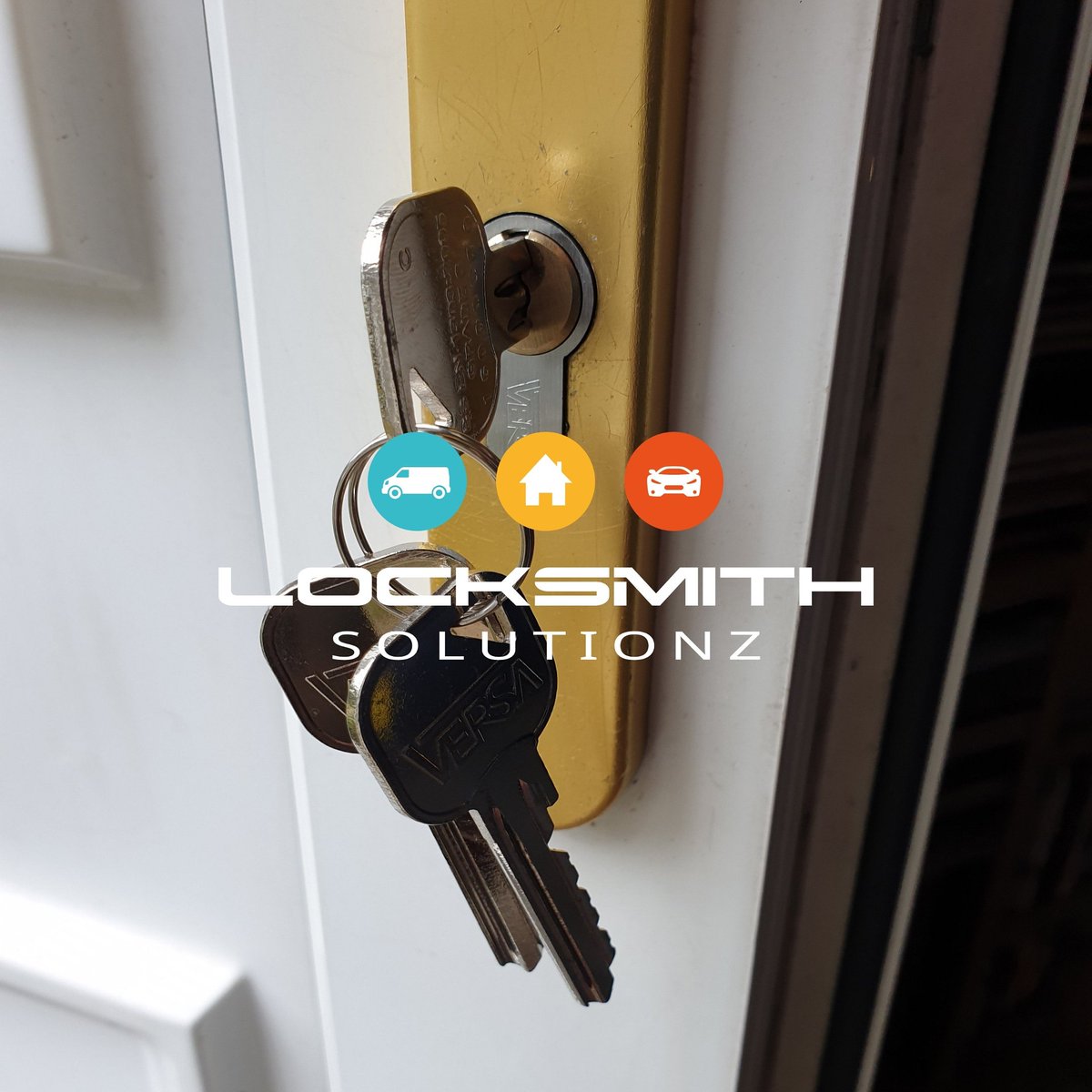 LockSolutionz's tweet photo. We fit (standard) anti-snap cylinders as standard 
We give you 5 keys... as.. standard! 
.
.
.
.
#versa #lockchange #standard #standardantisnap #5keys #dualcolour https://t.co/wA4472KZcd