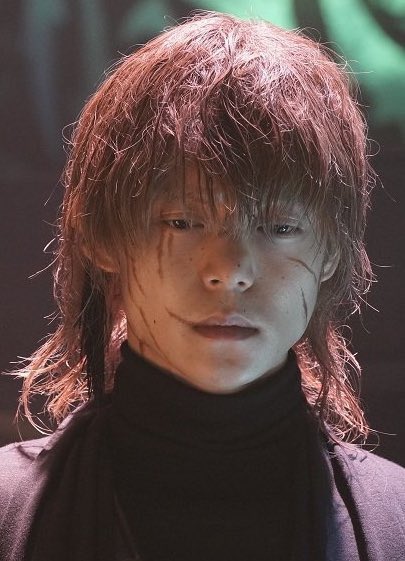 ট ইট র いねまき 心の中に抱える爆弾を優しさで覆い隠し その美しさと色気 肉体美で世の女性だけでなく男性までをも魅了しているスキンさんが 明日 いかれた変態紳士に狙われる 怯えた眼が大変可愛らしい文学少年 カネキくんへと変貌を遂げます 窪田