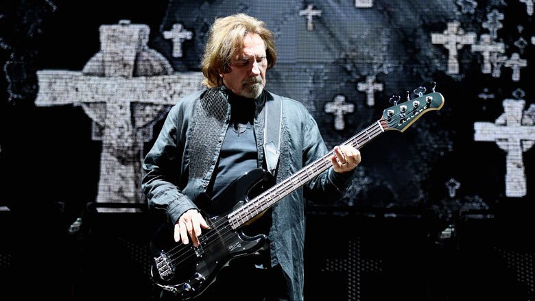 Há 70 anos: Em 17 de Julho de 2019, nascia o Baixista Geezer Butler.

Happy Birthday Geezer!!   