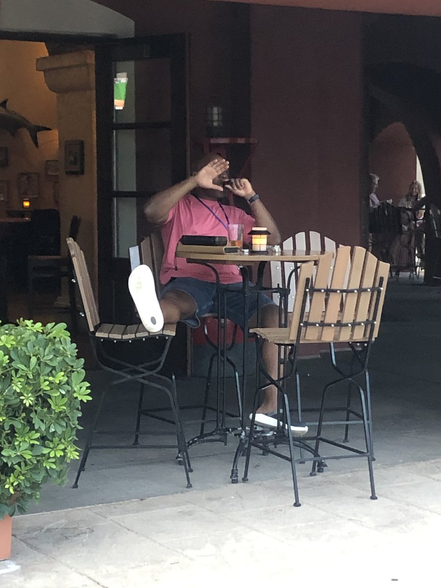 Iamnicolegreene's tweet photo. Day ? .... stopped counting I just know it’s Wednesday! We are at Universal Orlando for the next few days! AJ is having a great time and the sponsors are enjoying themselves too! #AJs10 #vacation #universalorlando https://t.co/O7kKvA1gNt