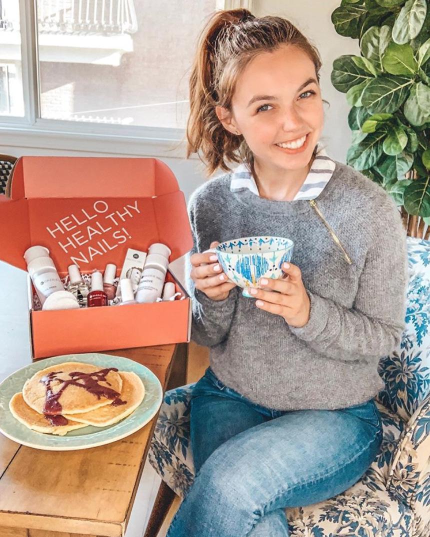 Dazzle_Dry's tweet photo. Just a little Dazzle Dry with your morning pancakes 😋💅🏼 #dazzledry #dazzledrynailpolish #nails #veganbeauty #cleanbeauty #manicure #naturalbeauty #naturalnails #naturalnailpolish #greenbeauty #tossthetoxins #ingredientsmatter #manicare #nailpolish #nailcation #nailsofinstagram💅🏼 https://t.co/1WmPPND5XS