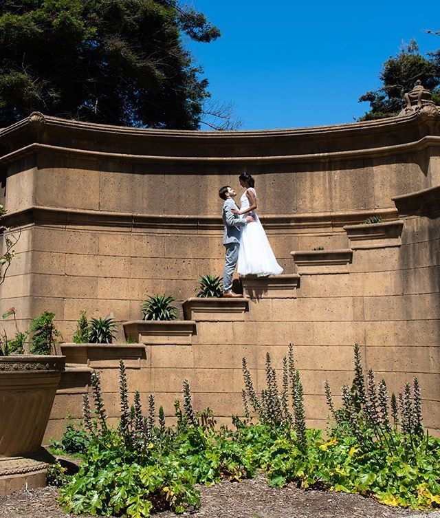 It's a stairway to heaven. Or maybe just the wedding day bliss. ✨❤️✨
.
#ChloeJackmanPhotography #SanFrancisco #SanFranciscoWedding #WeddingPhotography #SFWeddingPhotographer #Elopement #WeddingDay #SanFranciscoWeddingPhotographer #SmallWedding #SanFr… ift.tt/2XWSMPk