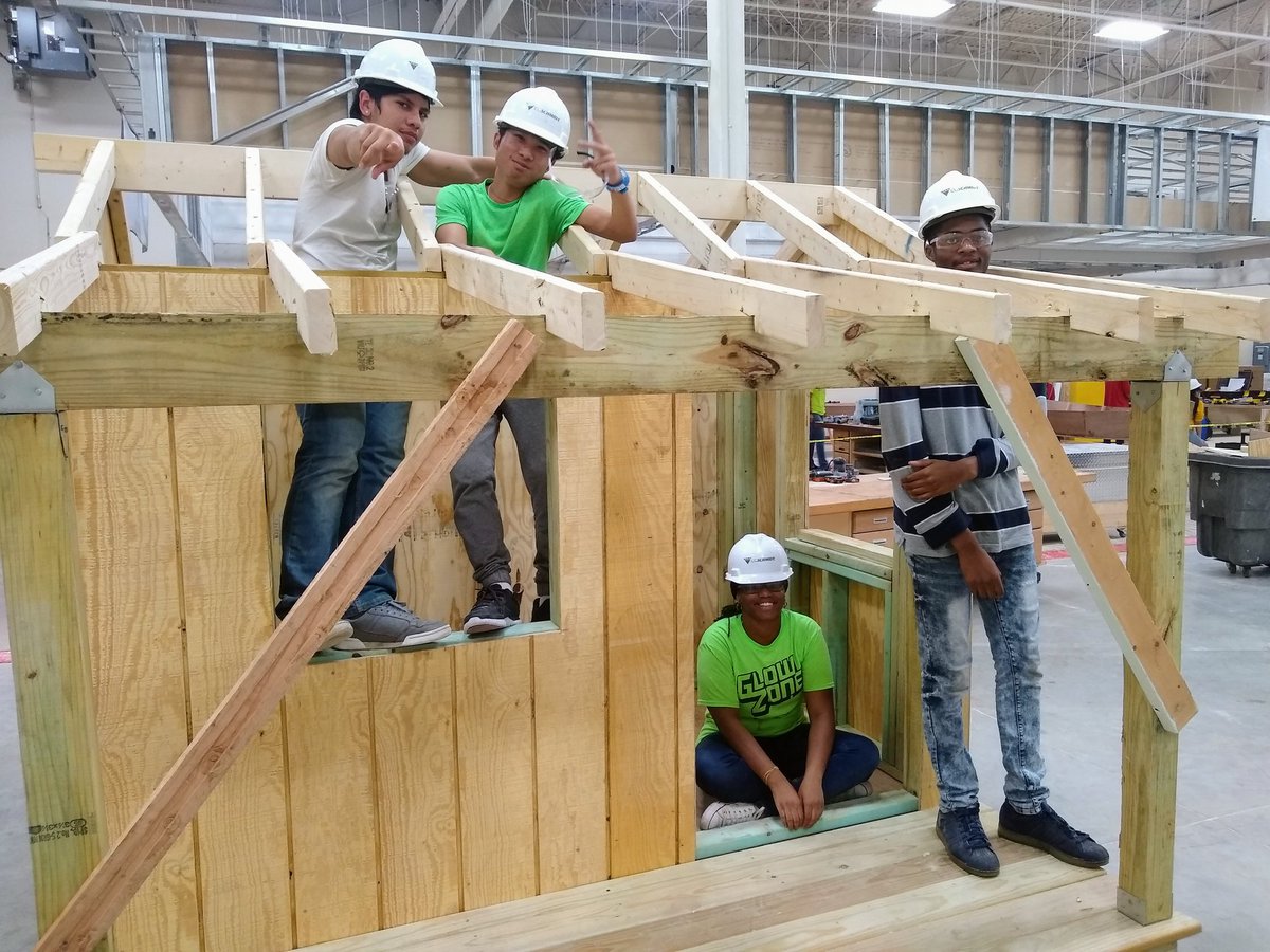 MrGriffie's tweet photo. The team came together today at Day 3 of #Building2Learn Builders Camp. Rafters cut and installed on the Playhouse! https://t.co/vcOP9amTtC