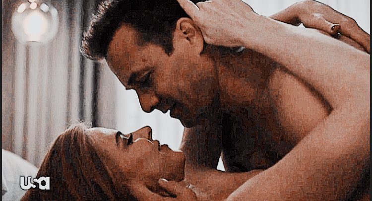 mrandmrsspecter's tweet photo. No one touch me https://t.co/vsAlIqlvaY
