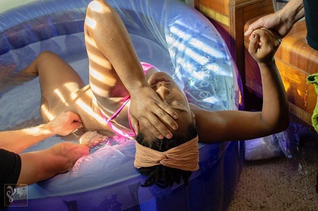 tcbirthphoto's tweet photo. It's getting intense, so much support for this mamma 💗 #contraction #support #laborsupport #laboranddelivery #waterbirth #homebirth  #homebirthmama #love #birthcontraction #birth #thisisbirth #beautiful #waterbirth #waterbirthmama #birthphotogs #birthphoto #birthphotos #birt… https://t.co/6GdgLNqnCl