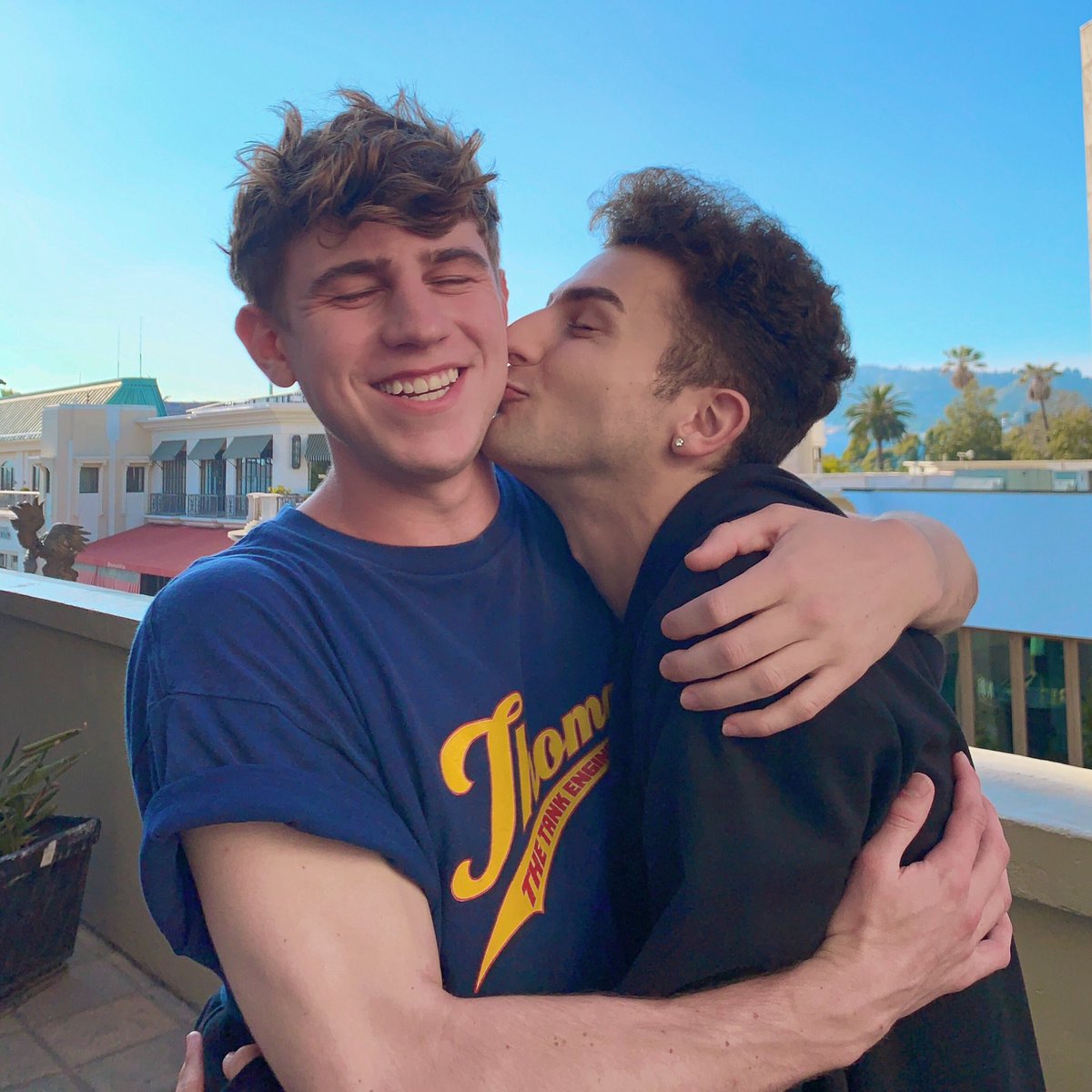 twaimz tweet picture