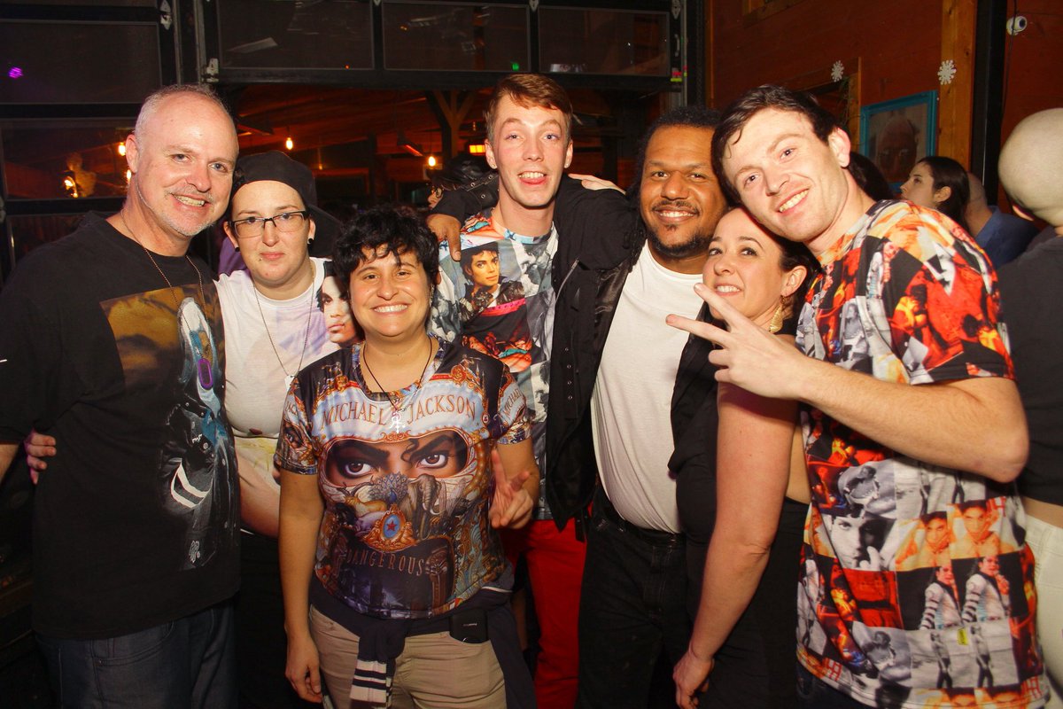 ☆ this Friday July 19th in Seattle
#Prince and #MichaelJackson tribute party with DJ Dave Paul <a href="/NectarLounge/">Nectar | Seattle</a>  - 412 N 36th St.
☆ Tickets at bit.ly/0719tix