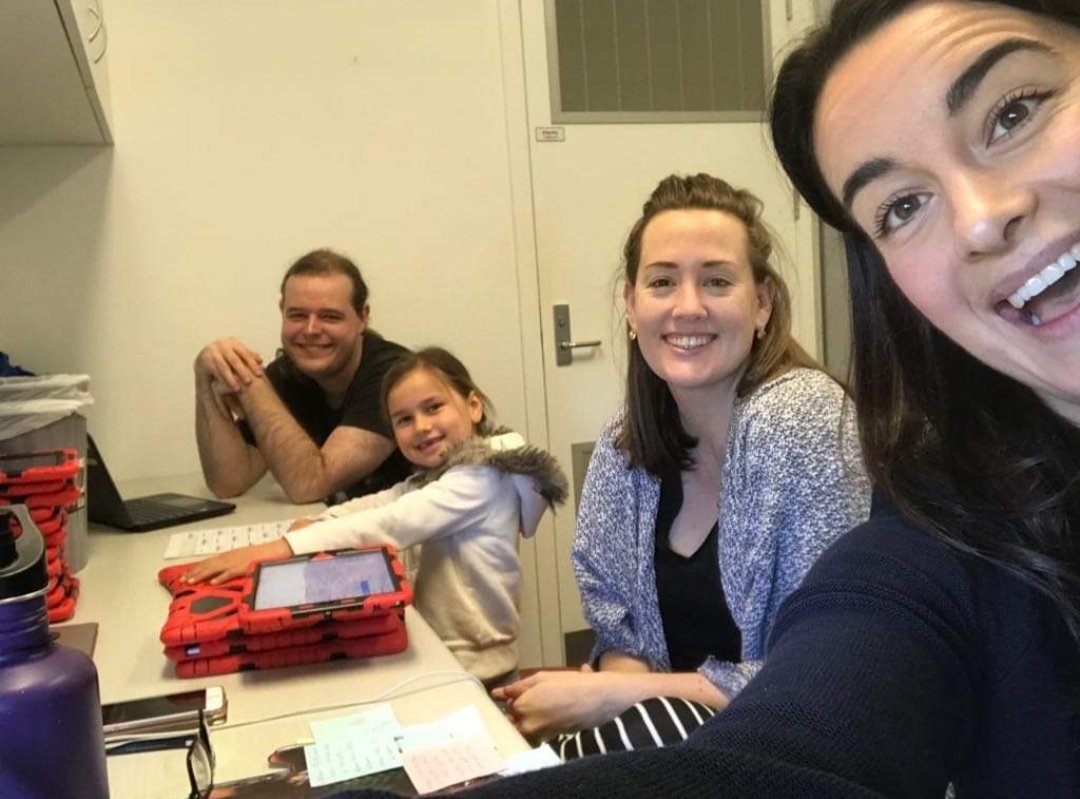 Smiles for miles #bringingourbesttogether to update our ipad systems!! Thanks Mr Coleman, the digital whiz #buzzinbrains  🧠🧠

<a href="/StonefieldsSch/">Stonefields School</a> <a href="/kcoulter17/">Klara Coulter</a>