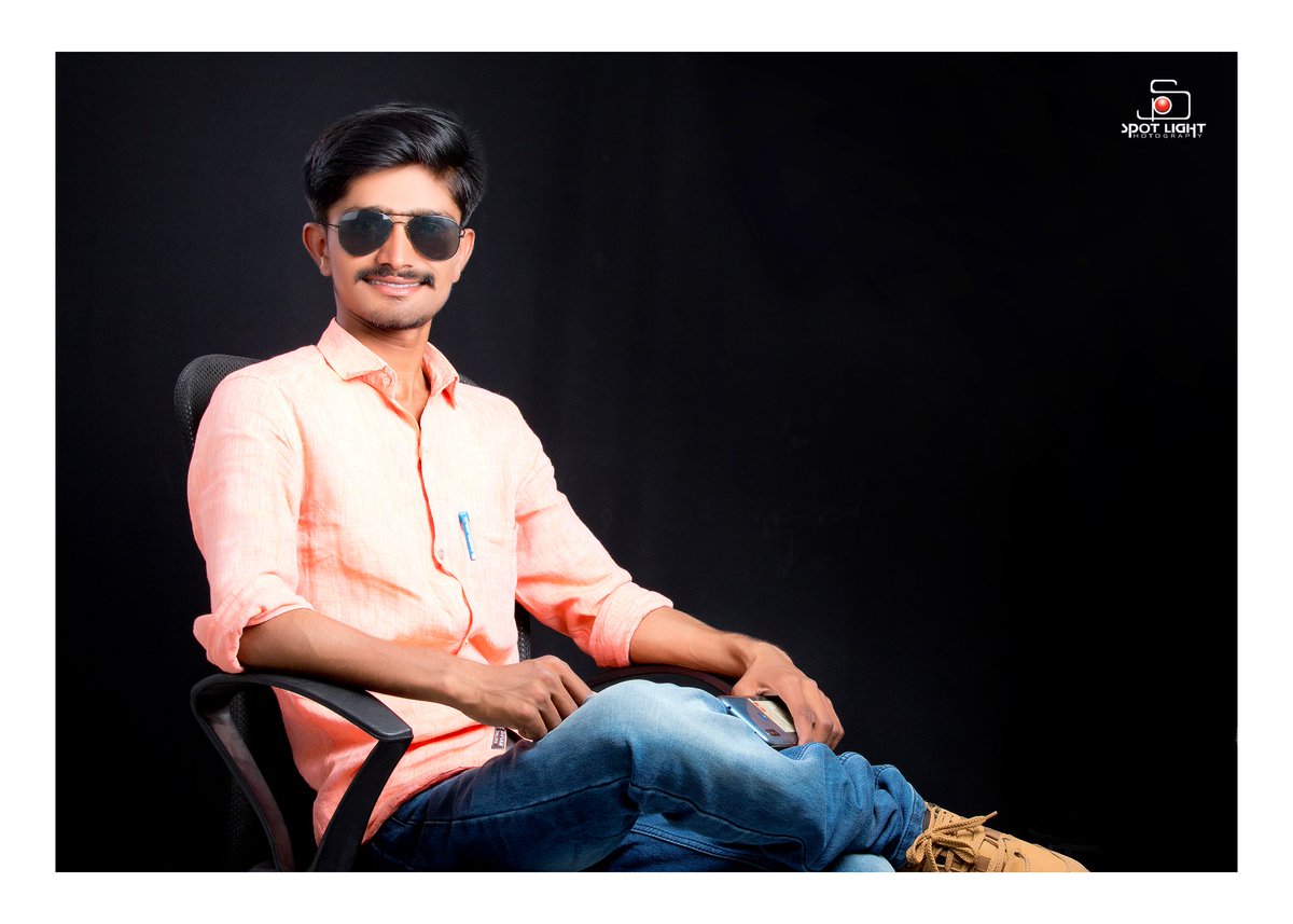 PrashantMahanor's tweet photo. #जो_आपके_साथ_बुरे_है, 
#उनके_साथ_ना_अच्छे_रहो, 
#ना_बुरे, 
#सिर्फ_उनसे_दूर_रहो... 

        #रणझुंजार https://t.co/GkCNEwhWd9