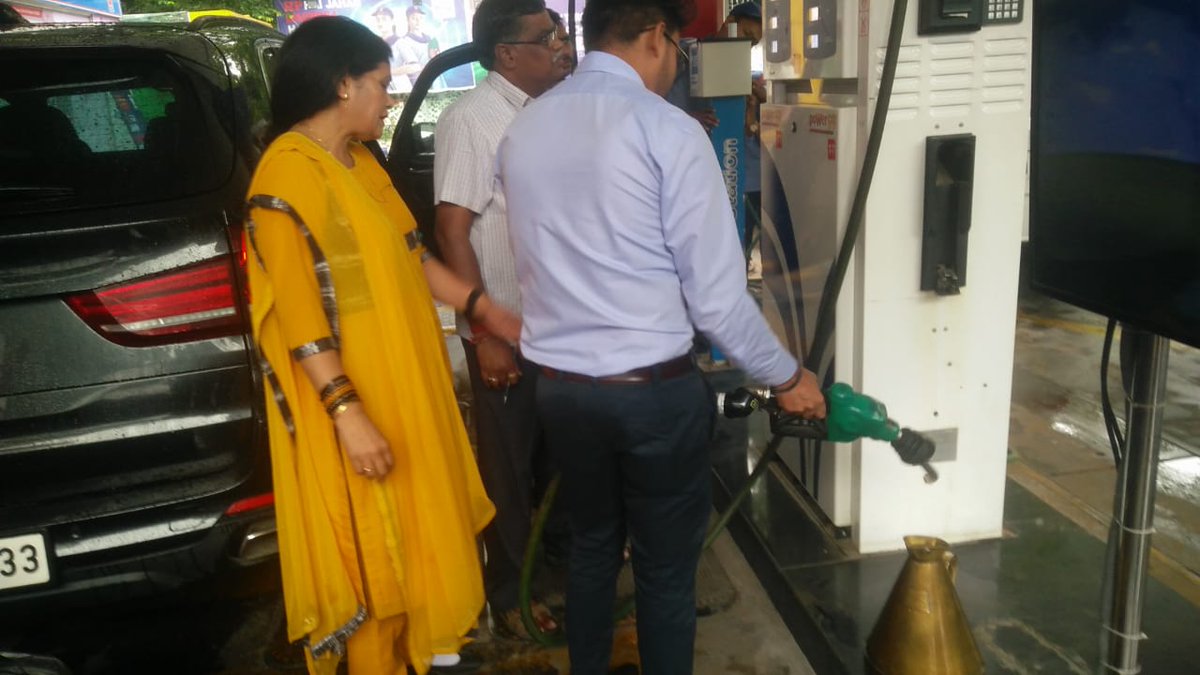 V60232903's tweet photo. Q&amp;Q check at ACC Nitimarg .
@jindalhpc @HPCL_Delhi @DhirajSinha16 @Rg03Goel https://t.co/CJ38klnzBN