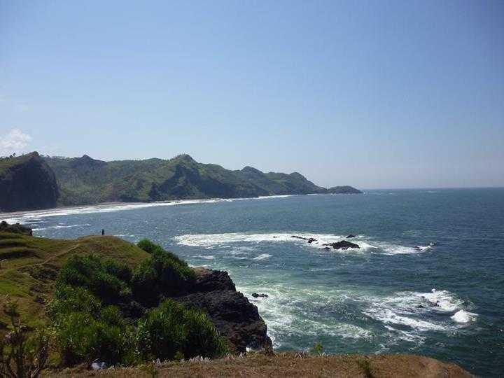 beritaaceh2's tweet photo. Dua Wilayah di Indonesia ini Berpotensi Terjadi Tsunami 20 Meter https://t.co/8fJB4n72h3 https://t.co/EjmihDYsBl