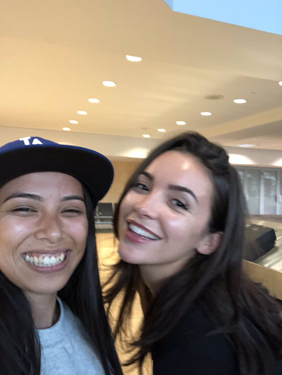 NancyDrewTV's tweet photo. Our very own @OMFG_TV rep @nikkiribas ran into #NancyDrew’s beautiful cast members Kennedy McMann, @MaddisonJaizan1 &amp; @jalexsaxon! #CWSDCC https://t.co/vGxpWXb9gE