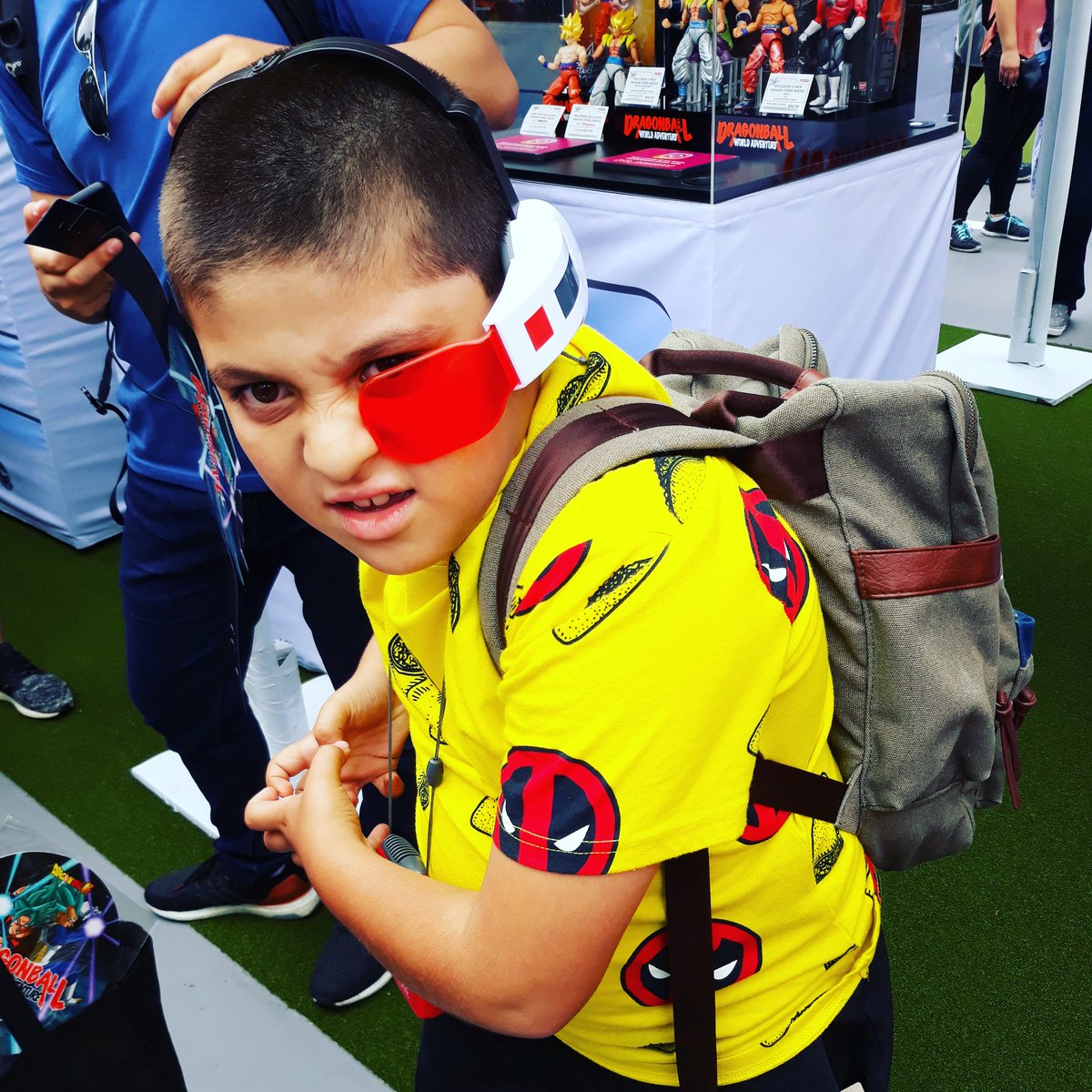 Sarest's tweet image. So far Comic-Con has been pretty amazing for this kid. Got to help break the Guinness World Record for most people preforming a Kamehameha. Awesome experience.  #sdcc2019 #dragonballz #guinessworldrecord #sdcc @dragonballsuper